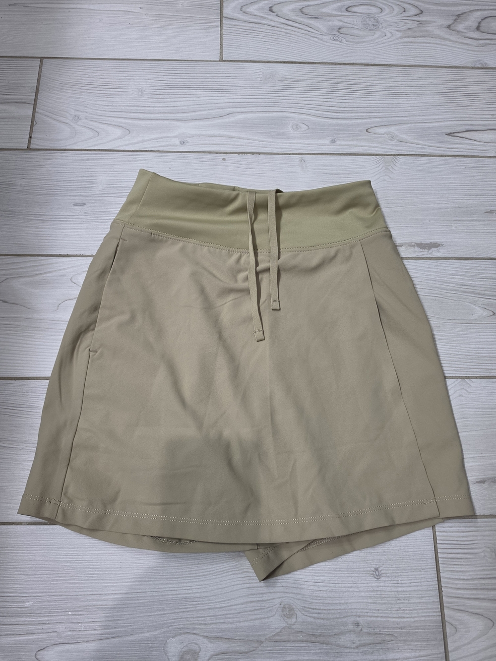 Nike Beige/Tan Pull-On Athletic Skort with Drawstring Waist